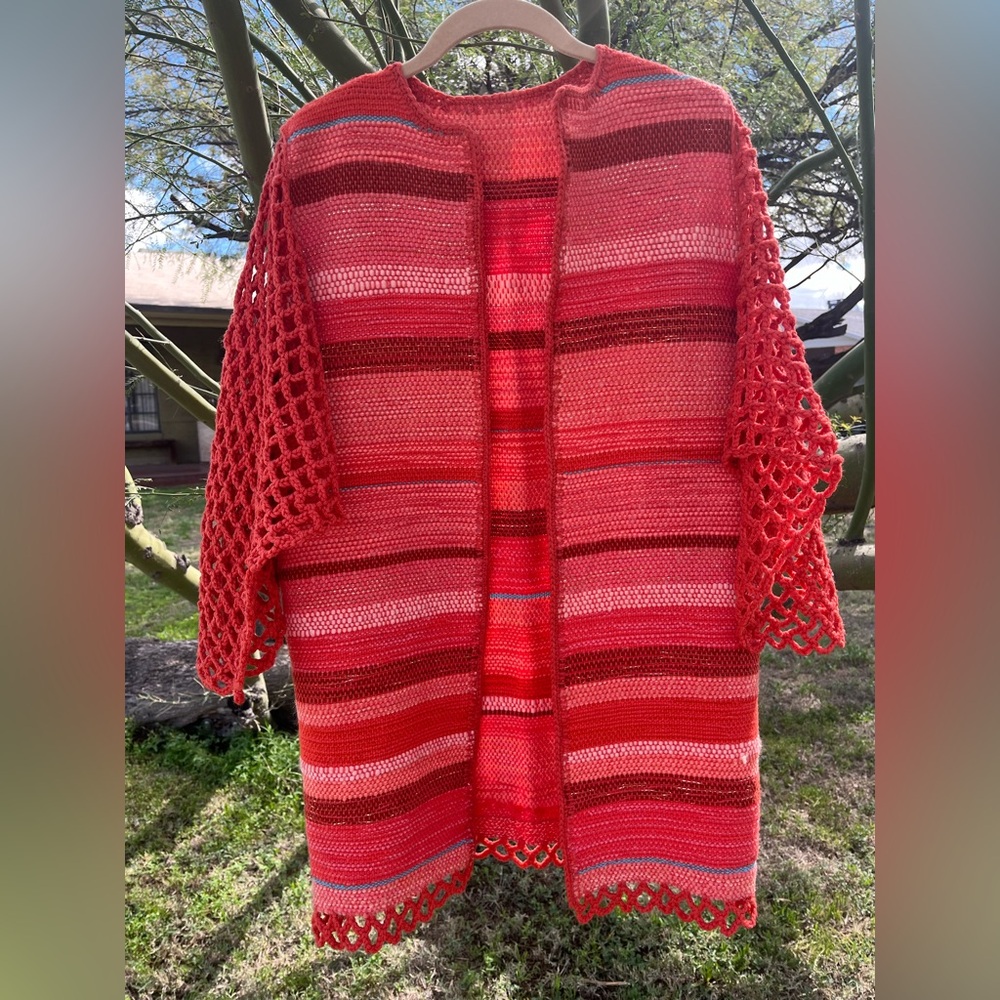 Women’s Coral & Orange Woven Sweater Coat w/ Crocheted Sleeves - Small